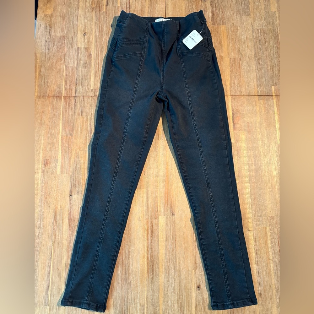 We The Free Black Skinny Jeans High-Rise size 26 New with Tag